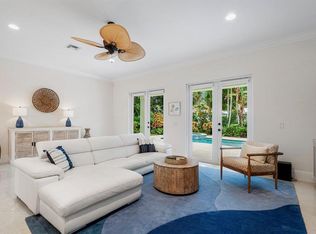 126 Blossom Ln, Palm Beach Shores, FL 33404