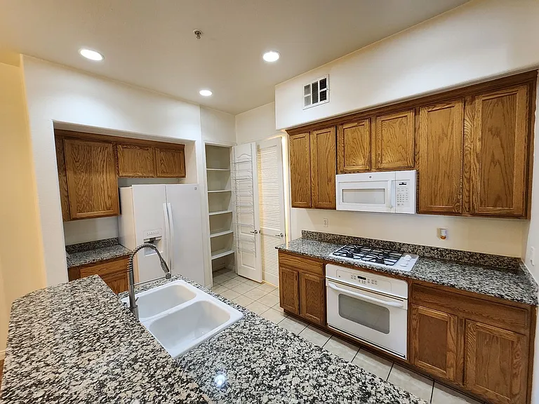 44 E Serene Ave #119 — Photo 22