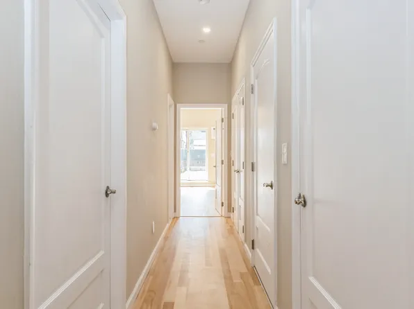 1570 West Tenth Street image 10 of 15