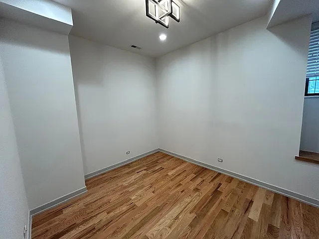 1 bed, 550 sqft, $1,700 — Photo 3