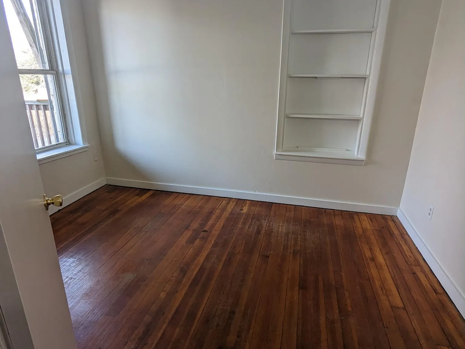 2 bed, 750 sqft, $1,375 — Photo 4