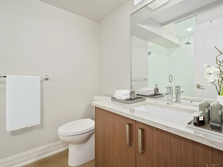136 Willow St #BASEMENT — Photo 23