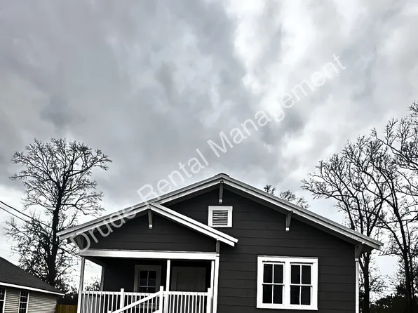 408 E Michigan St, Hammond, LA 70401