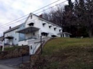 808 Depot St, Youngwood, PA 15697