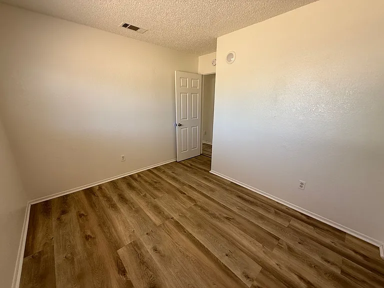 13191 Kiowa Rd — Photo 51