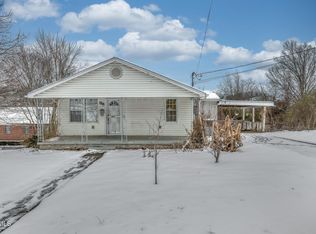 1305 Saint Louis St, Johnson City, TN 37601