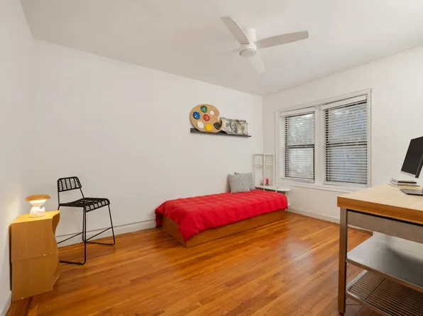 504 Grand Street image 6 of 8