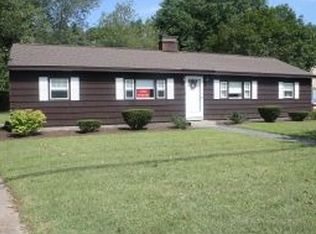 31 Bridge St, Salem, NH 03079