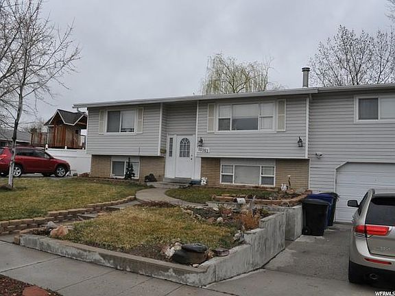 2nd image of 10363 S Violet Dr