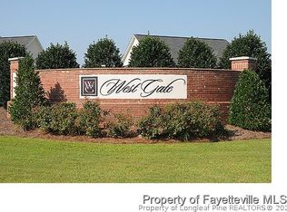 165 Sedgefield Dr, Raeford, NC 27207