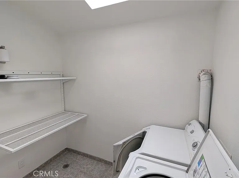 872 Lucile Ave #A — Photo 24