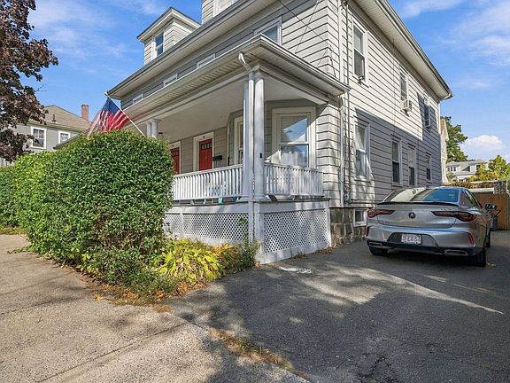 3rd image of 39 Linden St #0