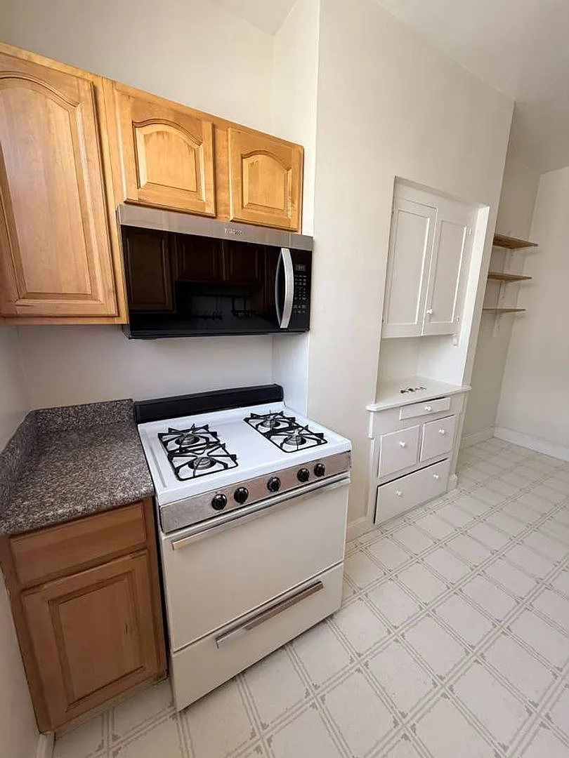 2br - 650ft2 - Sunny Apartment, Close To Everywhere! Near By Bart & Cal — Photo 4