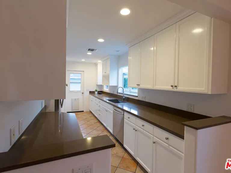 11874 Juniette St — Photo 5