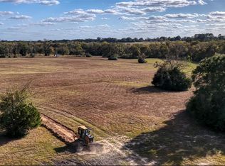 3 Creekview Trl, Brenham, TX 77833