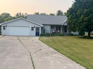 5505 Hubbard Dr, Flint, MI 48506