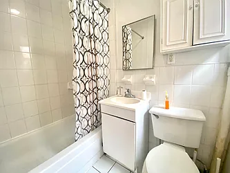 Rented by Nolita Group