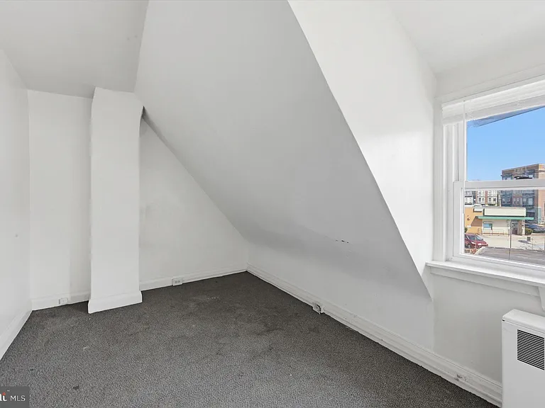 909 Springfield Rd #D — Photo 13