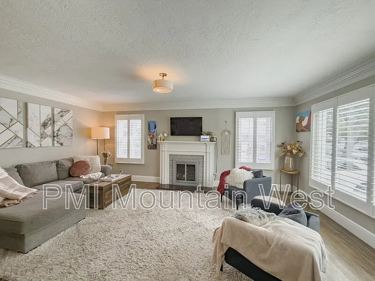 2122 S 1800 E — Photo 25