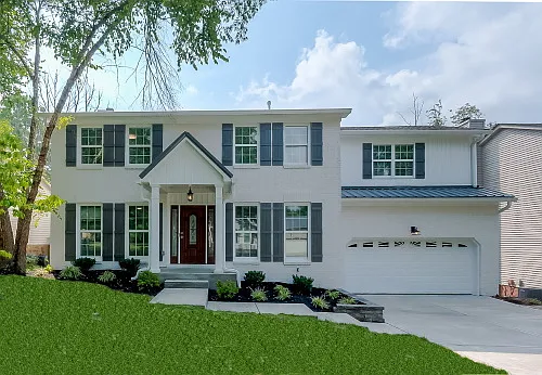 4 bed, 3.5 bath, 3000 sqft, $3,195 — Photo 1