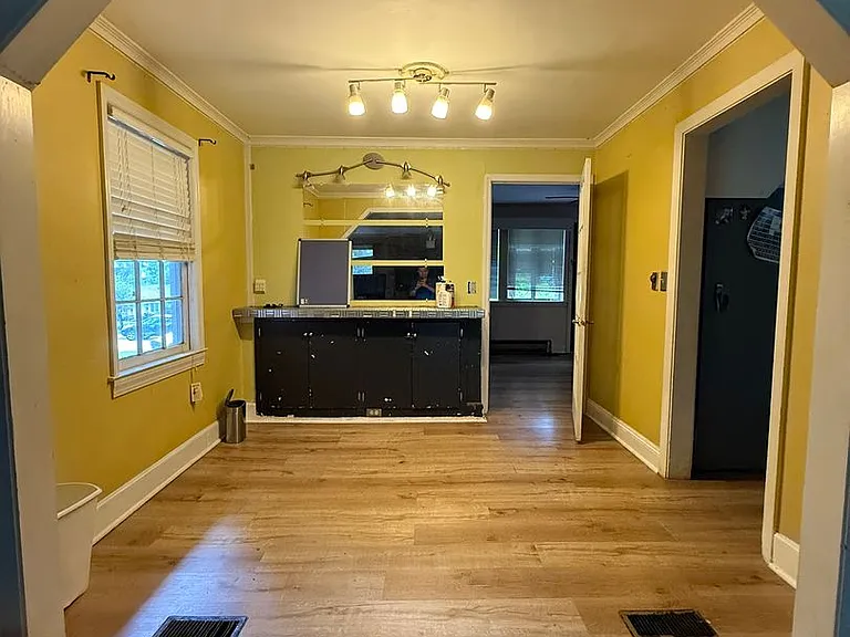 234 S Bull St — Photo 3