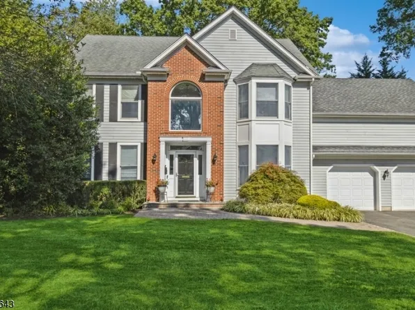 2 Hoyt St, Madison Boro, NJ 07940