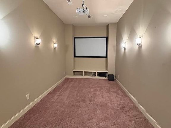 5th image of 305 Heritage Dr