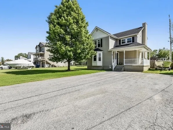 7333 Greenbank Rd, Middle River, MD 21220
