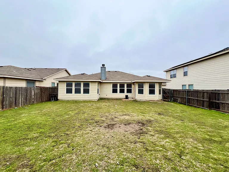 9925 George Washington Dr — Photo 27