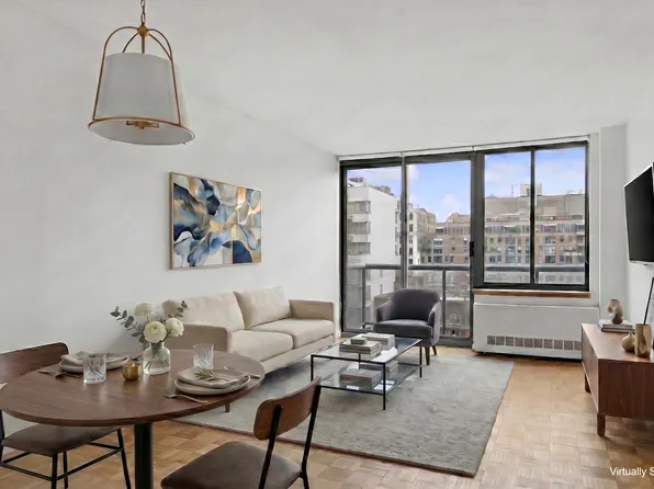 22 West 15th Street image 1 of 14