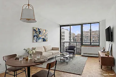 22 West 15th Street