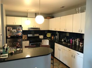 2856 N Clark St APT 3, Chicago, IL 60657
