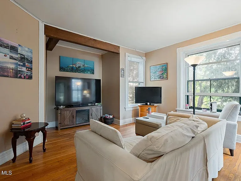 52 Church Ave #2 — Photo 2