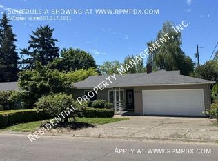 1845 SW Hicrest Ave, Portland, OR 97225