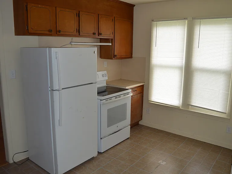 208 Wilson St #1 — Photo 6