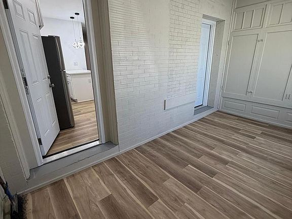 2nd image of 6112 Walnut St