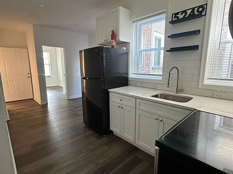 5249 Walton Ave #A — Photo 13