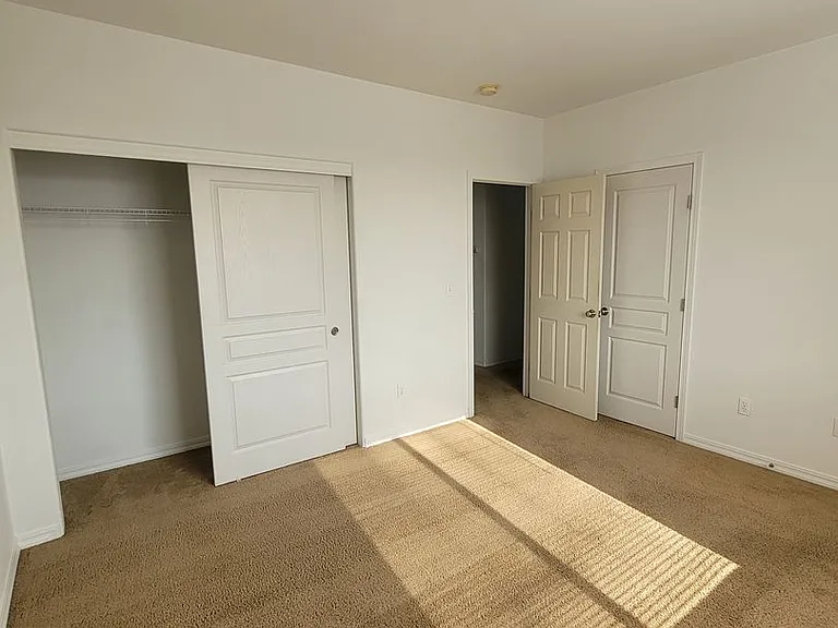 525 Florida St — Photo 8