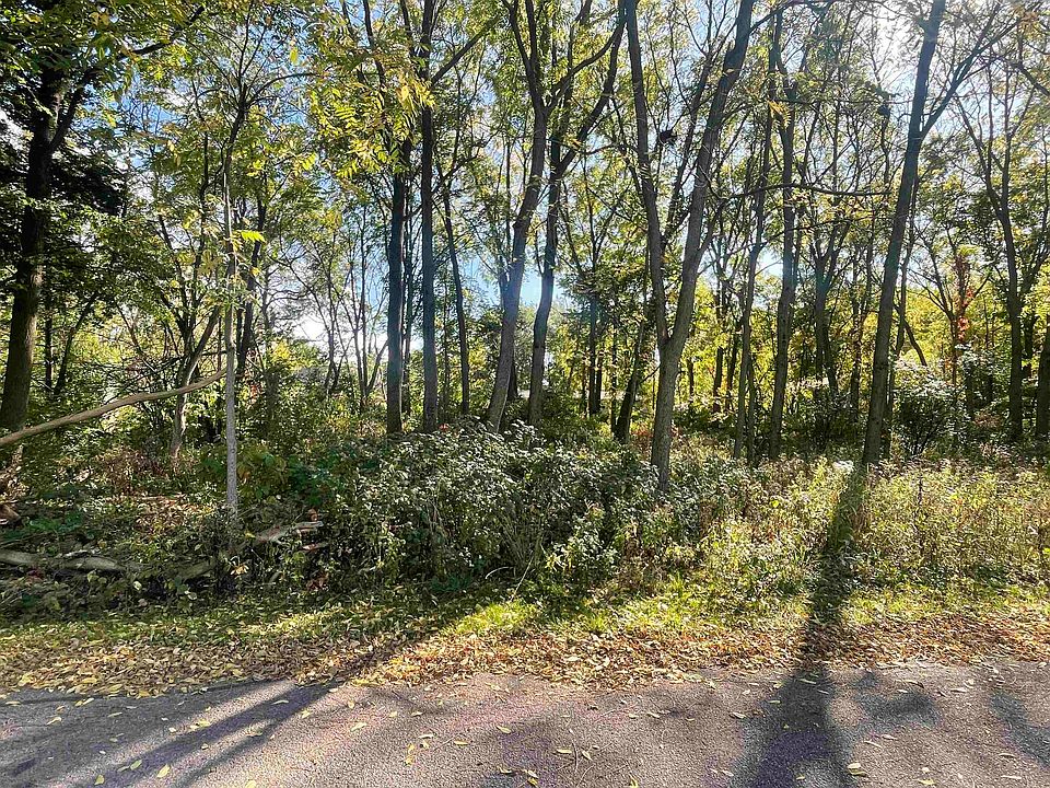 1st image of L9 & 10 E Road 3
