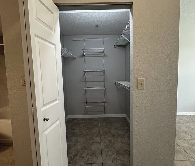 11530 Villa Grand #1121 — Photo 21