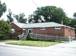 120 Park St, Clinton, MA 01510