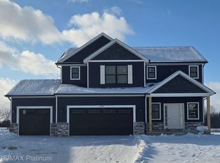 13186 Westwinds Dr, Linden, MI 48451