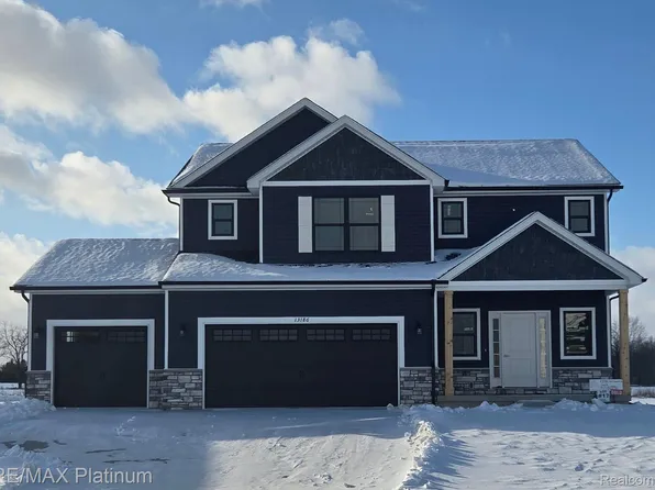 13186 Westwinds Dr, Linden, MI 48451