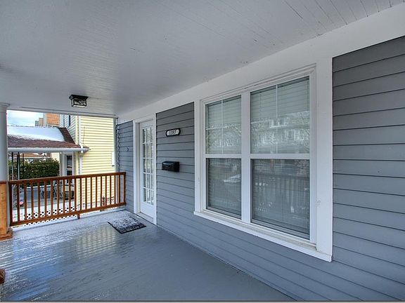 3rd image of 1357 Gladys Ave