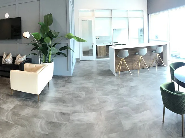 Building's Lounge