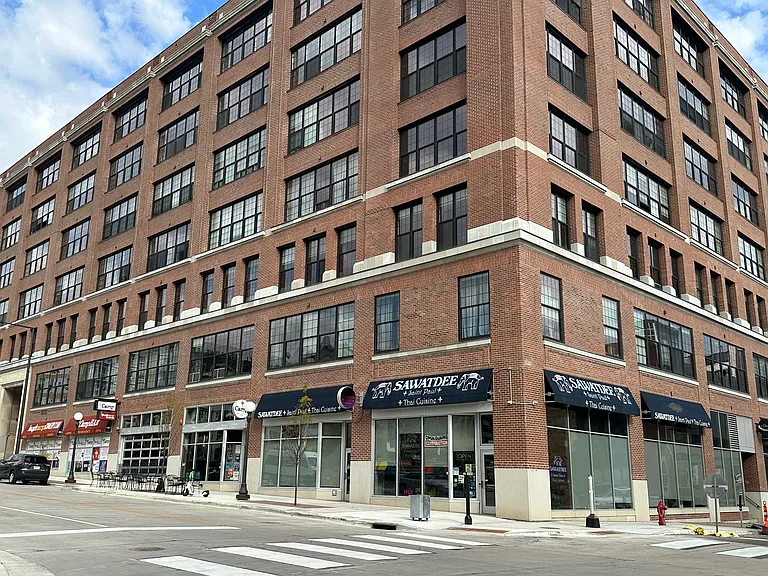 500 Robert St — Photo 12