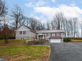 986 E Avondale Rd, Avondale, PA 19311