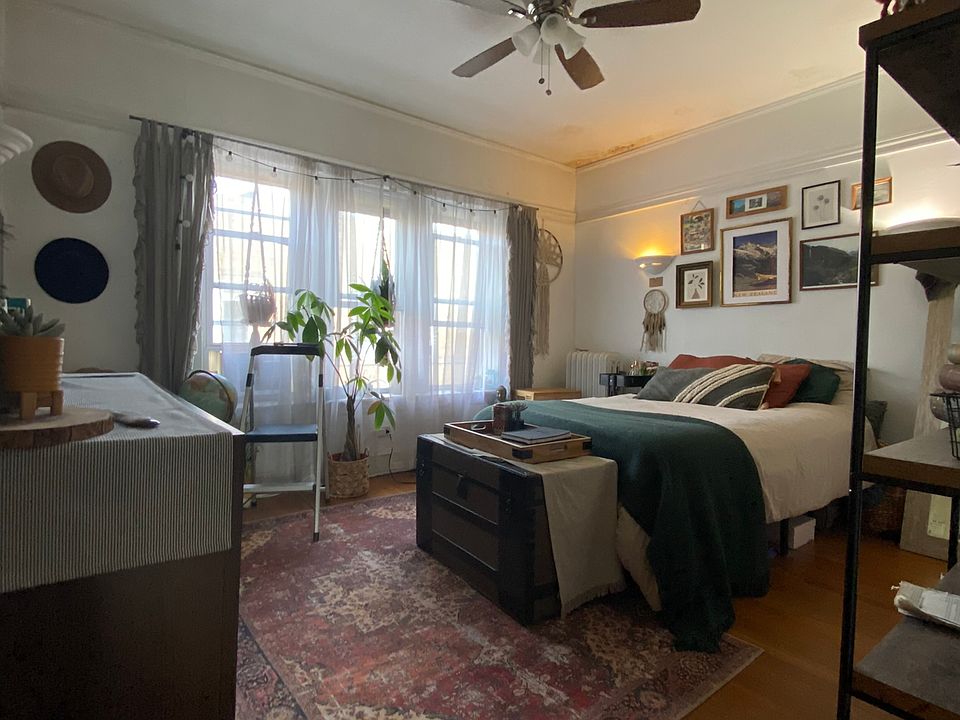 1st image of 685 W Wrightwood Ave APT 3S