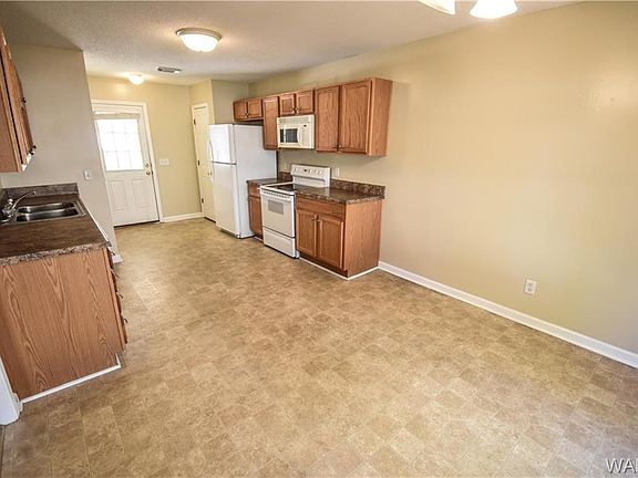 2nd image of 4821 Allums Ave