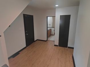 614 5th Ave #300, Coraopolis, PA 15108